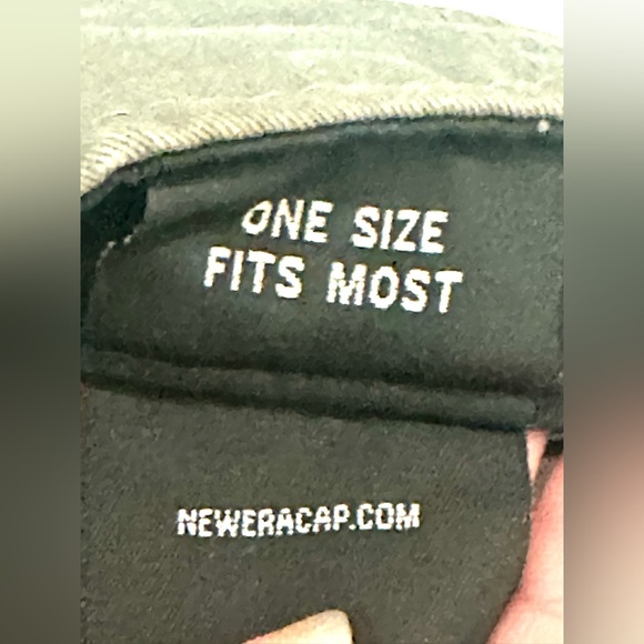 Vtg New Era 9fifty NCAA UNLV Las Vegas REBELS Snap Back Flat Brim Hat OSFM - Picture 6 of 9